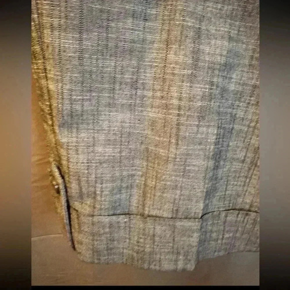 Larry Levine Women's Capris Dark Gray Size 18W EUC - Picture 2 of 10